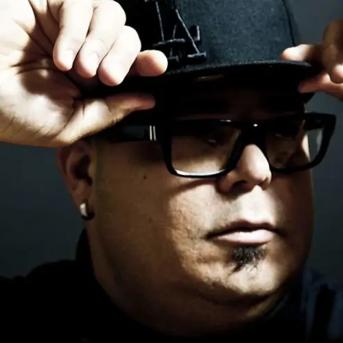 DJ Sneak